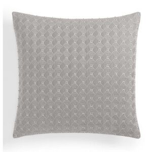 Hotel Collection Honeycomb Trellis 20x20 pillow NWT